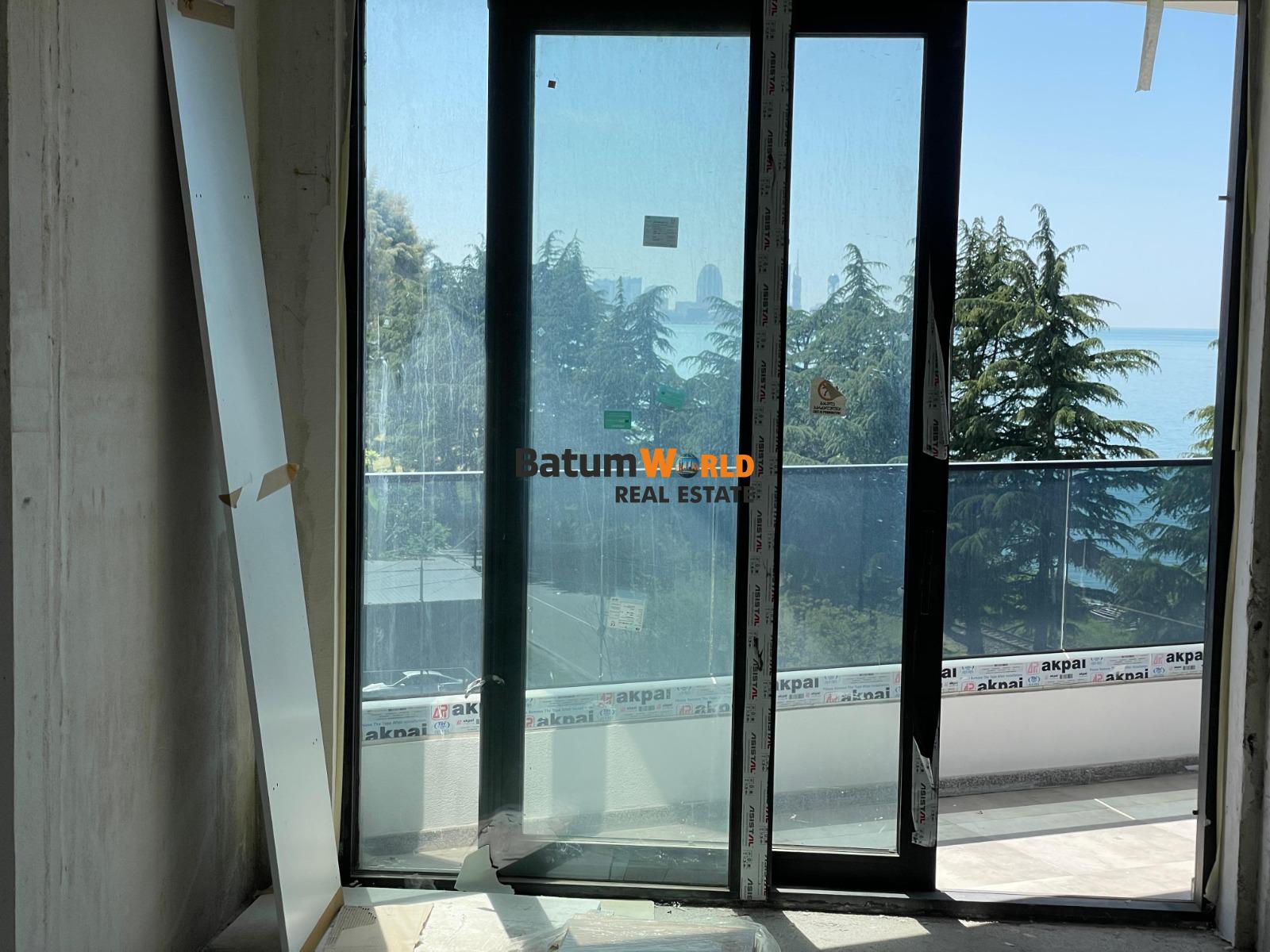 🌟 2025-AA05 – C519-Crowne Plaza Residence'ta Satılık Beyaz Çerçeveli Daire-68,60 m2-130 $ 340