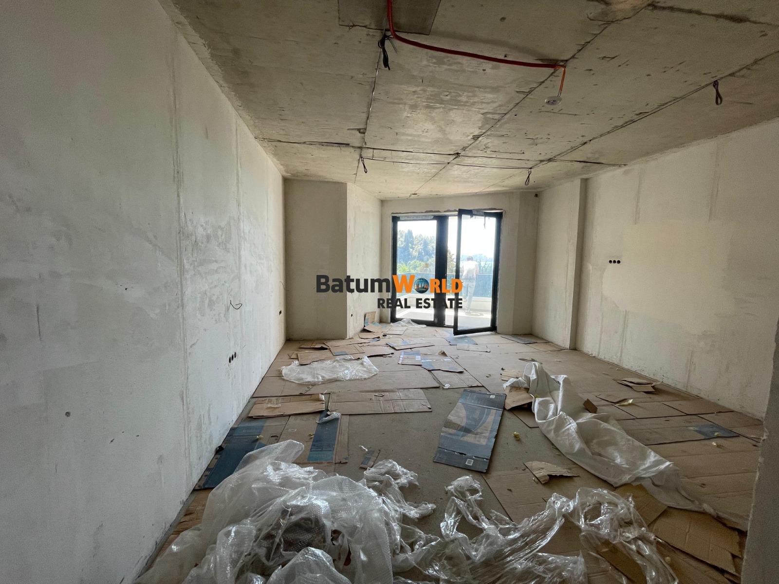 🌟 2025-AA14-C717 – White Frame Apartment for Sale in Crowne Plaza Residence – 48.60 m² –92340$