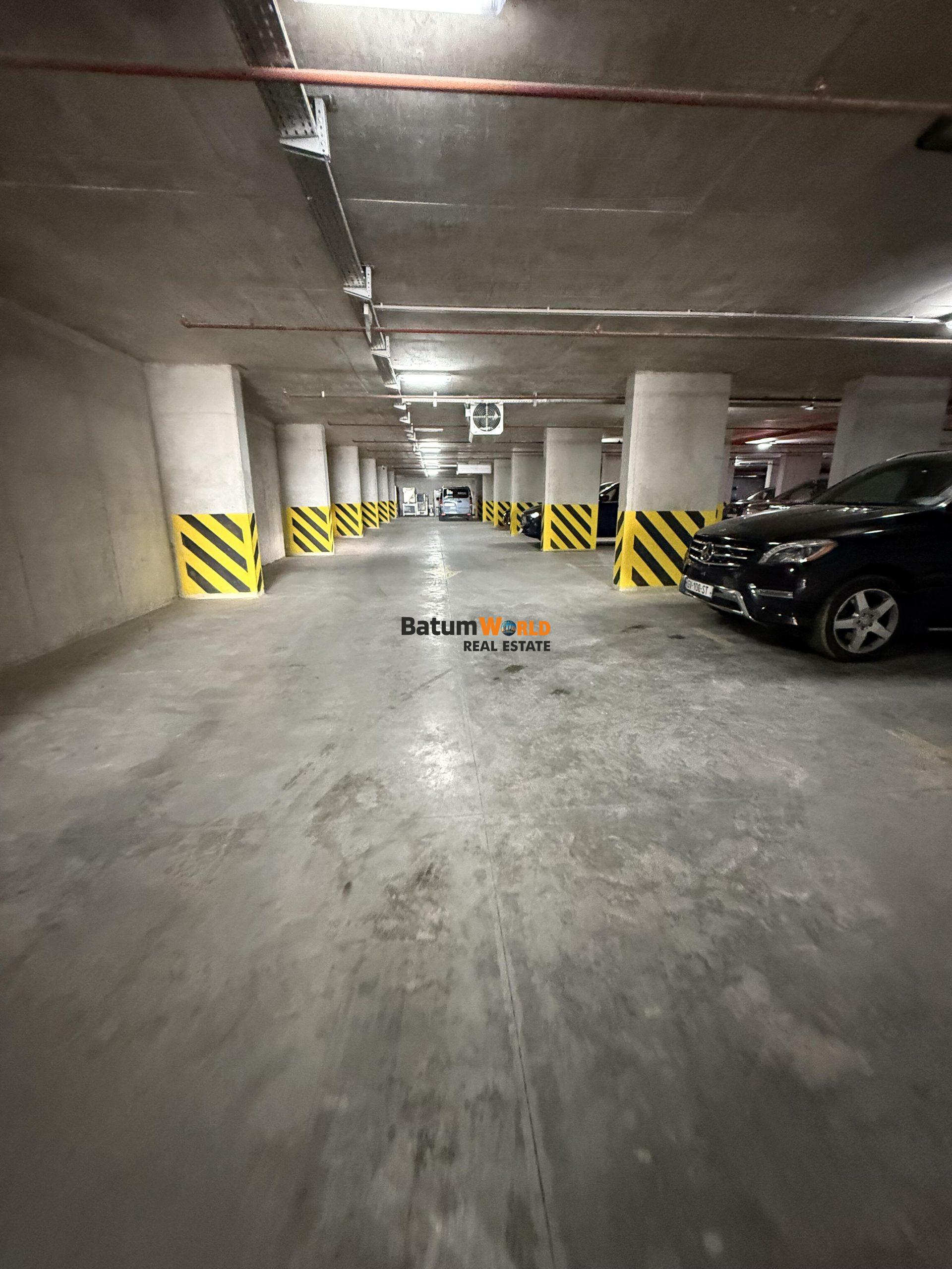 🌟 2025-AA16-A519 – White Frame Apartment for Sale in Crowne Plaza Residence – 48.60 m² – 92.340 $