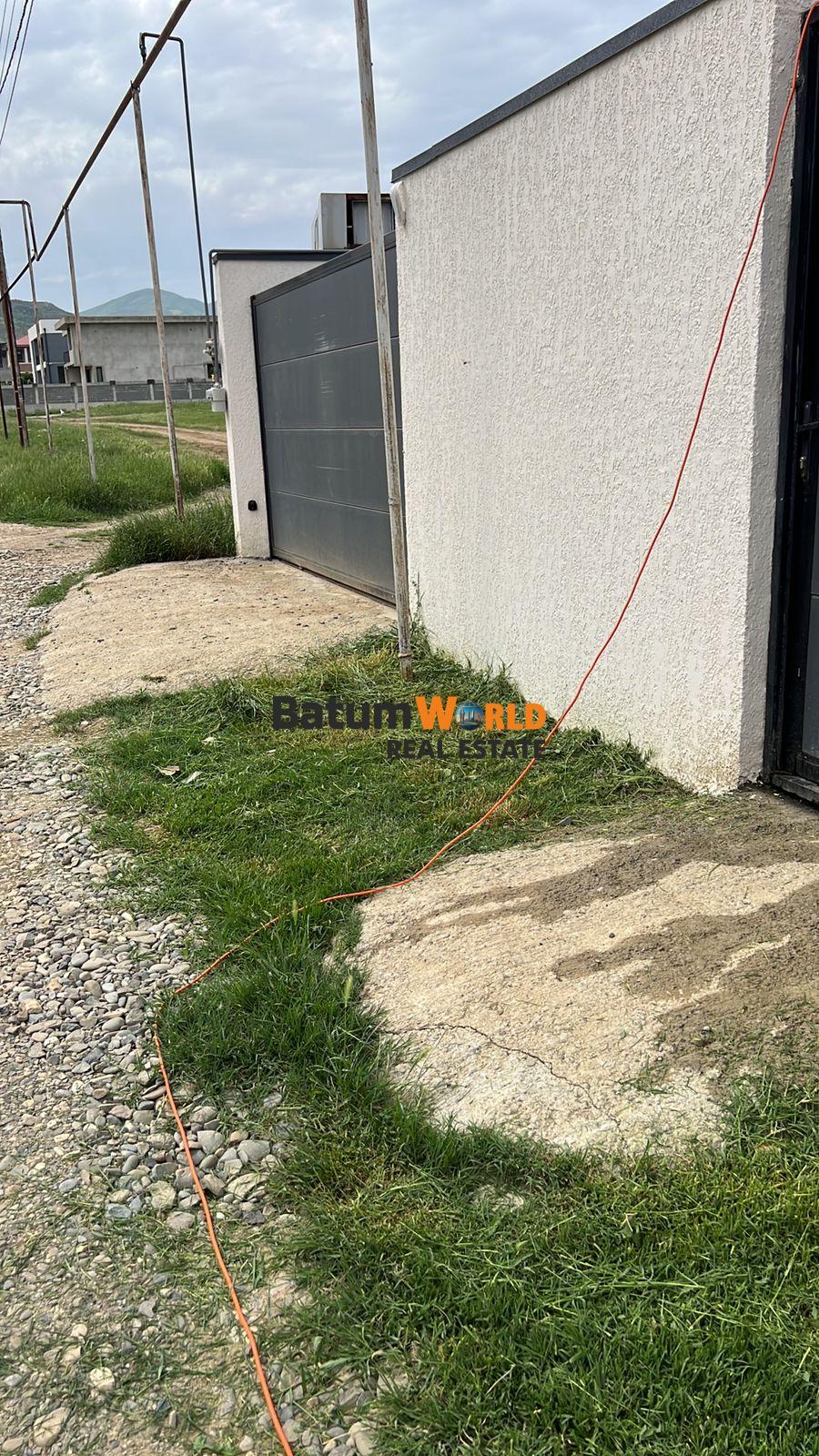 2025-1041 - Spacious 2-Storey Villa with Private Garden in Tbilisi 550.000 $