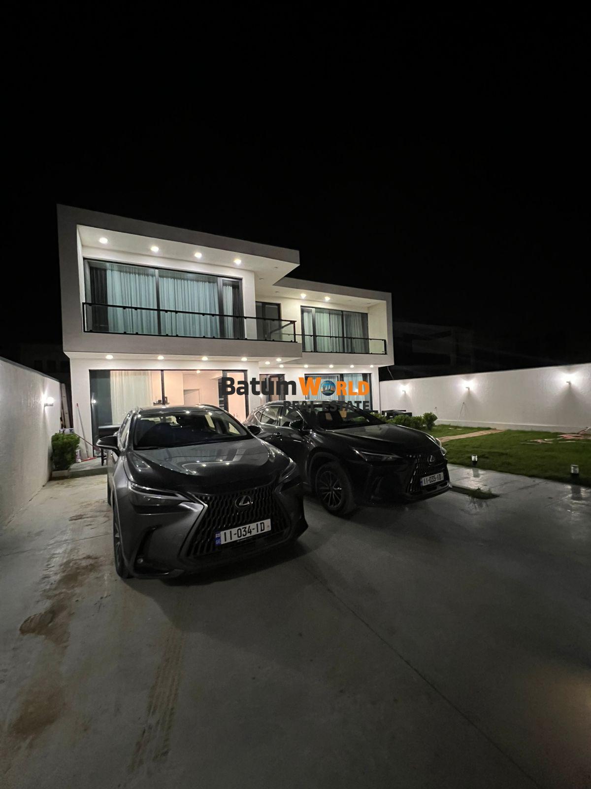 2025-1041 - Spacious 2-Storey Villa with Private Garden in Tbilisi 550.000 $