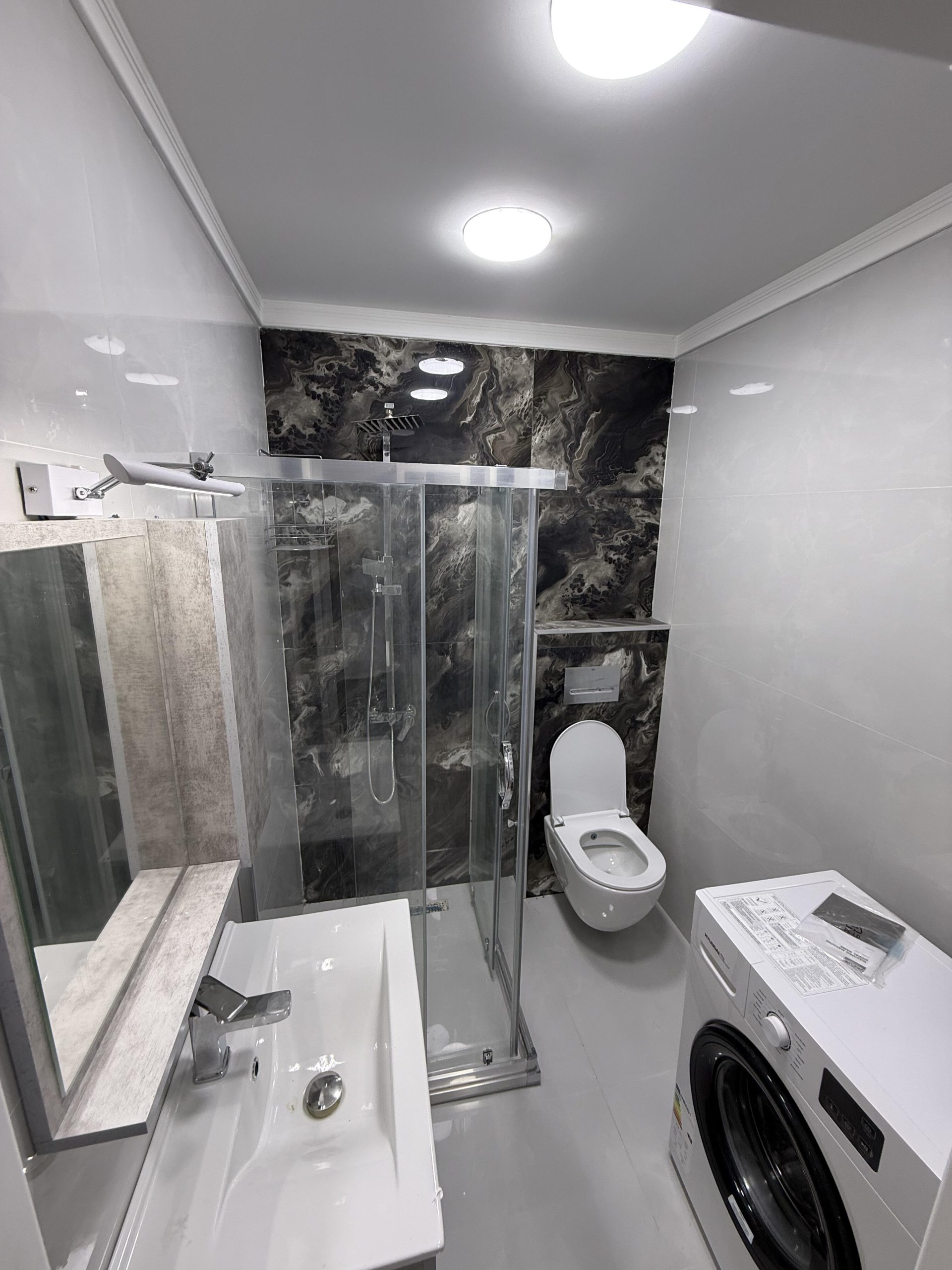2025-1047-Kaligrafi Kuleleri, Batum'da Benzersiz 2+1 Euro Tasarım Kiralık Daire-750 $ / ay