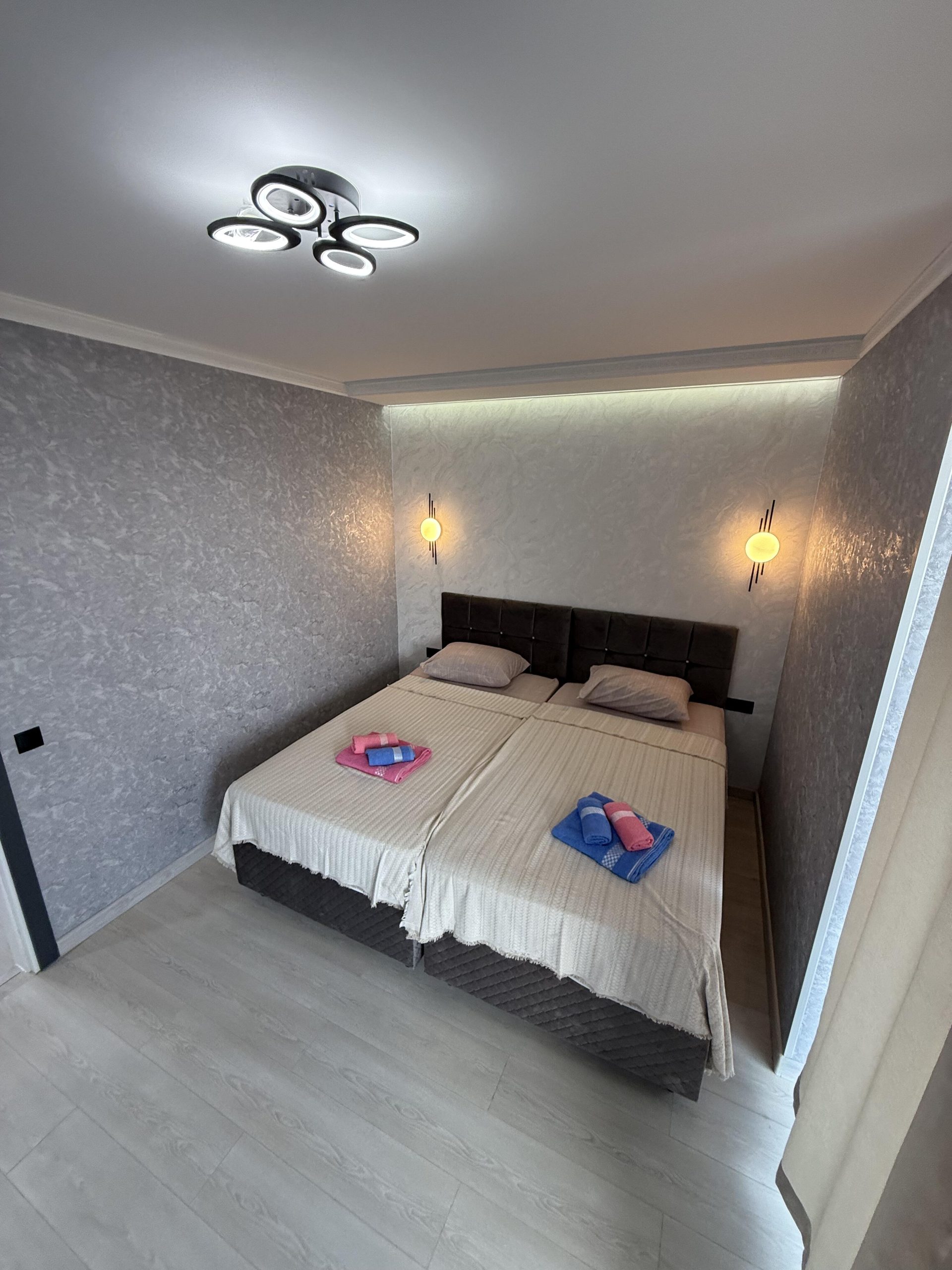 2025-1047-Kaligrafi Kuleleri, Batum'da Benzersiz 2+1 Euro Tasarım Kiralık Daire-750 $ / ay